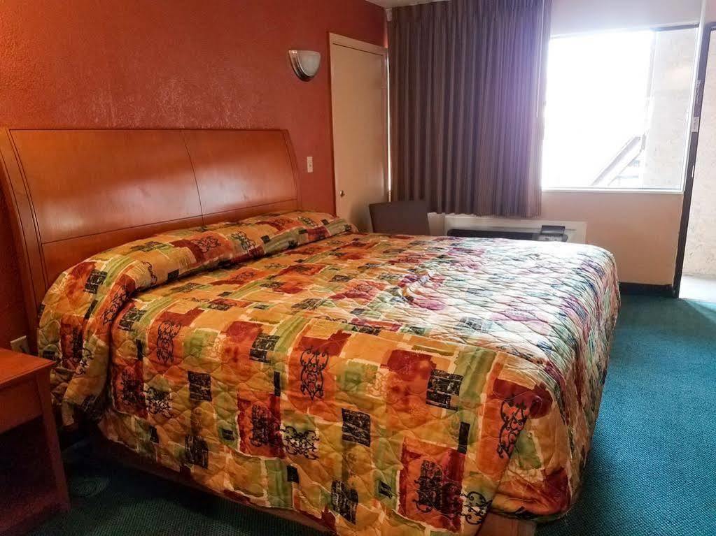 Oyo Hotel Гроесбек Екстер'єр фото